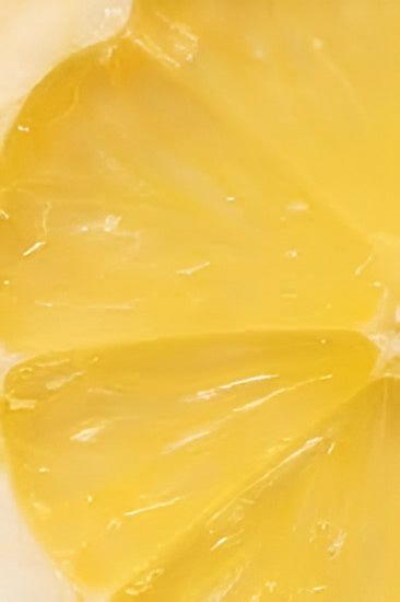 Eclat Soin Vitamin C Serum with natural lemon extract for brightening and rejuvenating skin